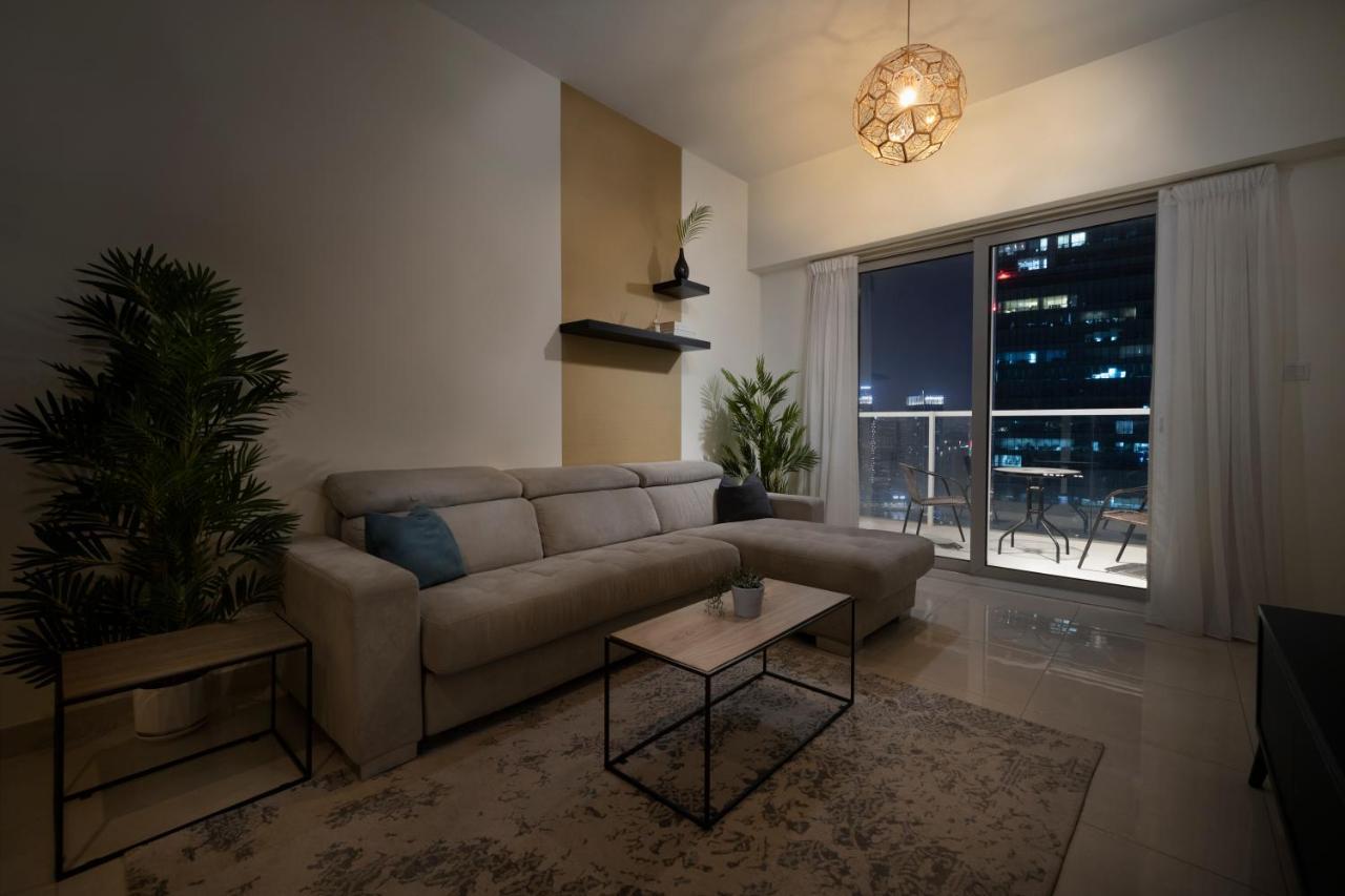 Unlock Metropolis Business Bay Apartamento Dubai Exterior foto